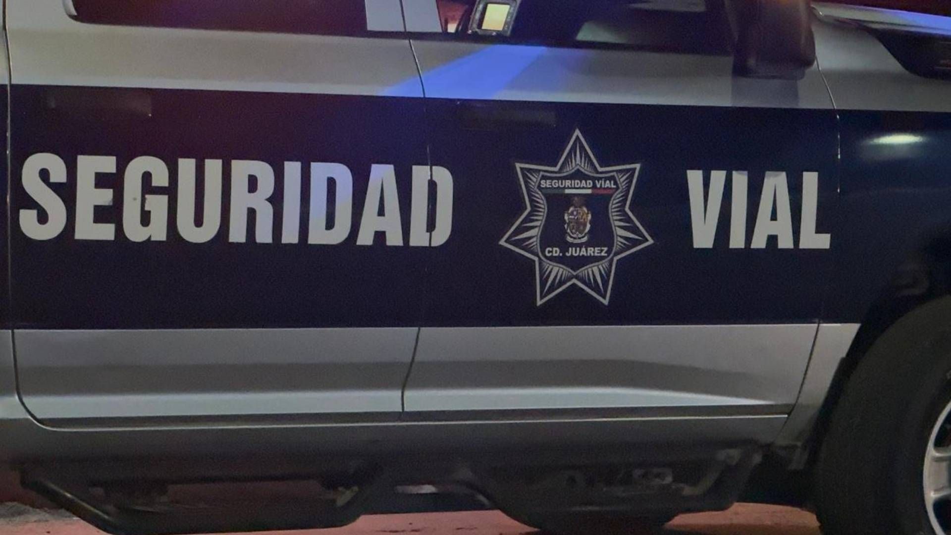 Ladrones Chocaron Contra Automóvil Durante la Persecución